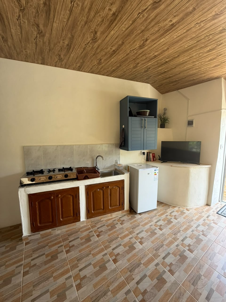 guesthouse in Edde