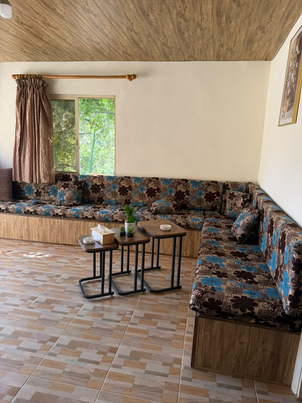 guesthouse in Edde