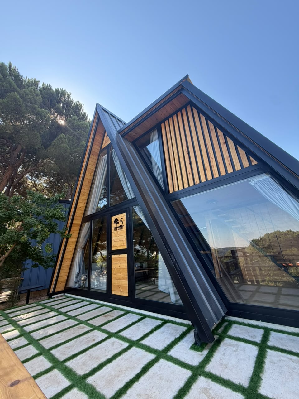 bungalow in douma