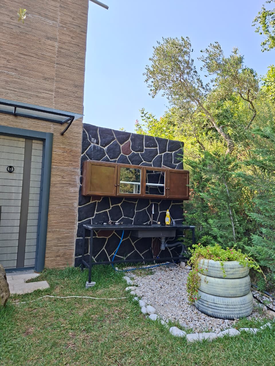 guesthouse in Kfifan